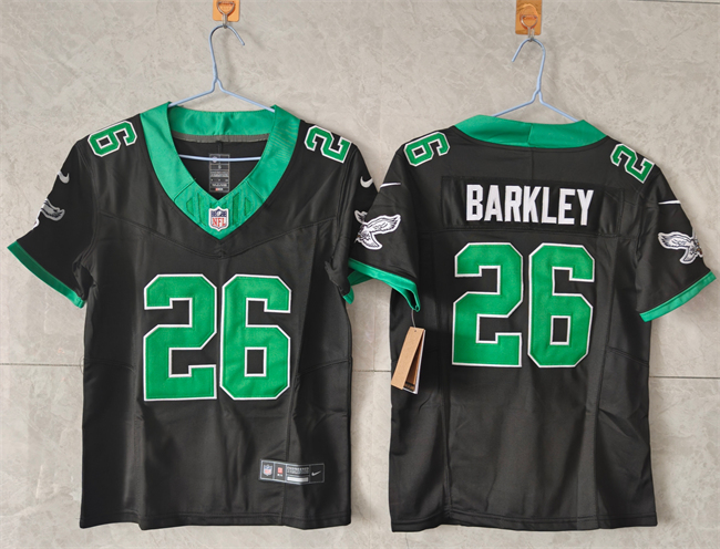 Women's Philadelphia Eagles #26 Saquon Barkley Black Throwback F.U.S.E. Vapor Untouchable Limited Stitched Football Jersey(Run Small)